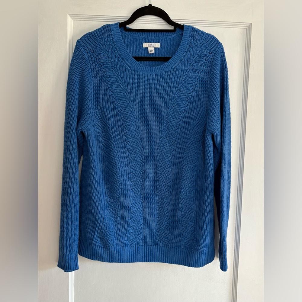 Women's Croft & Barrow Vibrant Blue Crew Neck Sweater Size Large